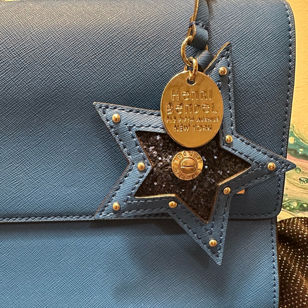Henri Bendel RARE Blue SuperStar Bag w/ Star Charm - Picture 4 of 12